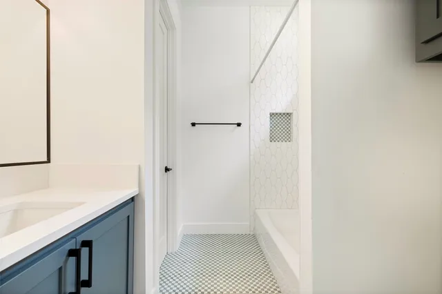 $13,000 | 2504 Bluffview Drive, Austin, TX 78704