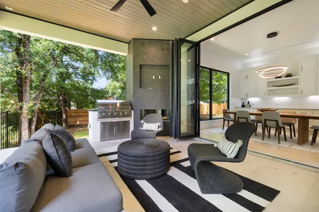 $13,000 | 2504 Bluffview Drive, Austin, TX 78704