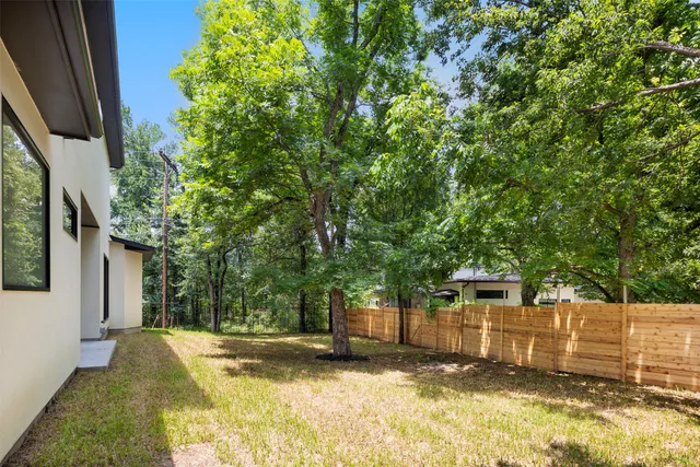 $13,000 | 2504 Bluffview Drive, Austin, TX 78704