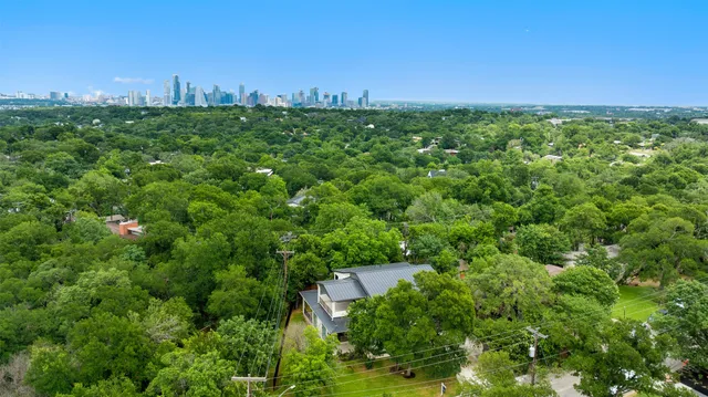 $13,000 | 2504 Bluffview Drive, Austin, TX 78704