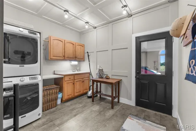 $789,000 | 145 Saddlebrooke Ridge, Jackson, MO 63755