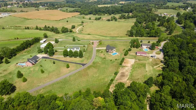 $789,000 | 145 Saddlebrooke Ridge, Jackson, MO 63755