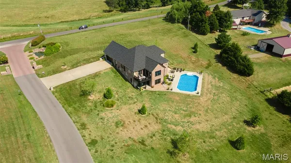 $764,000 | 145 Saddlebrooke Ridge, Jackson, MO 63755