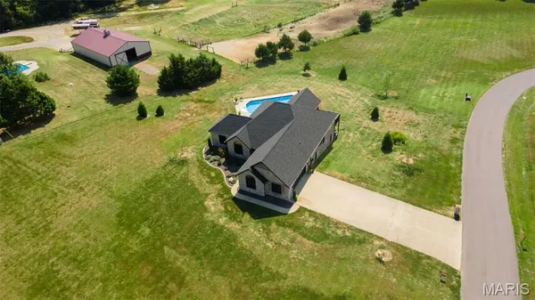 $764,000 | 145 Saddlebrooke Ridge, Jackson, MO 63755