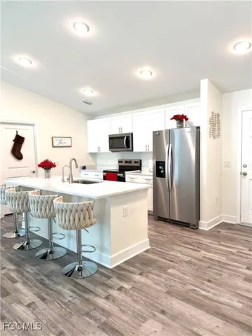 $2,200 | 332 Northwest 19th Street, Cape Coral, FL 33993