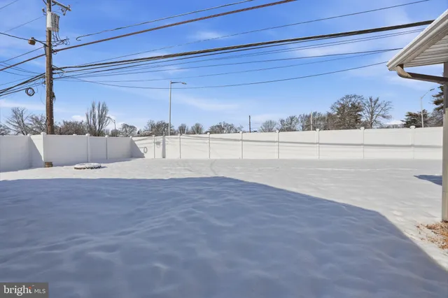 $349,999 | 59 Graystone Lane, Levittown, PA 19055