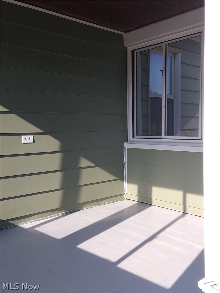 17816 Brazil Road Cleveland, OH 44119 - Photo 14 of 25 Gallery Image 14