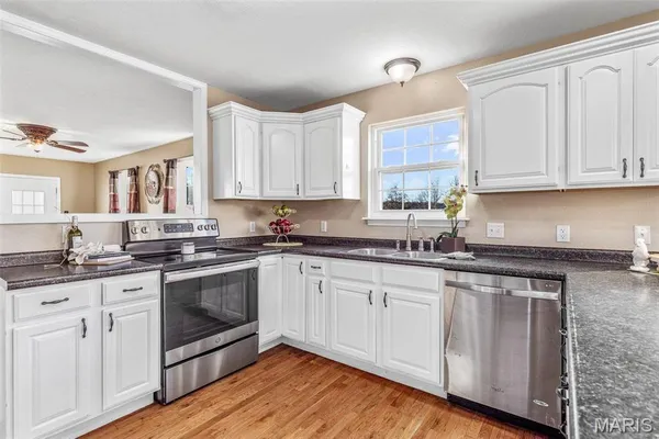 $539,900 | 1121 Madison 92103, Fredericktown, MO 63645