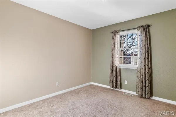 $539,900 | 1121 Madison 92103, Fredericktown, MO 63645