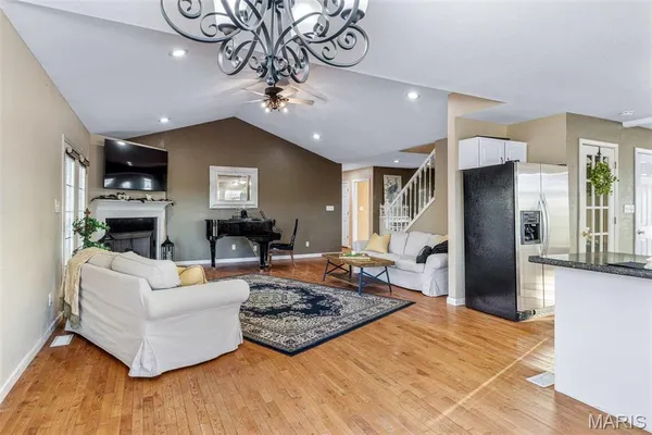$539,900 | 1121 Madison 92103, Fredericktown, MO 63645