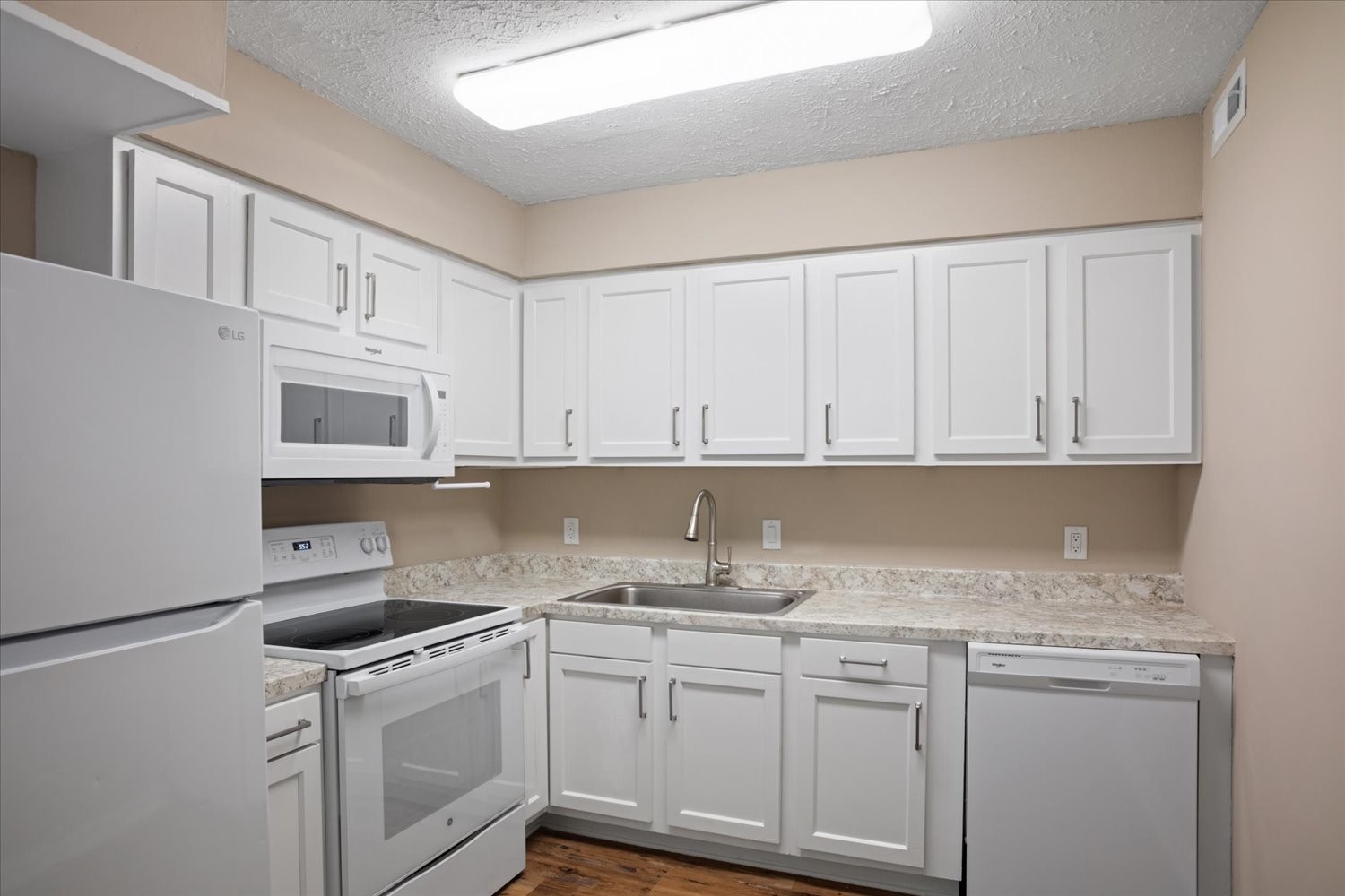500 Paragon Mills Road, Unit F3 Nashville, TN 37211 - Photo 5 of 16 Gallery Image 5