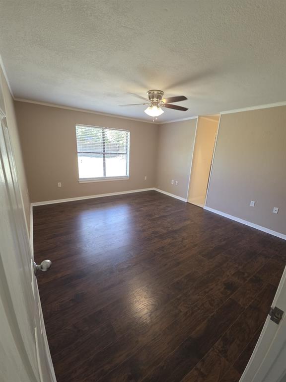 703 Aspen Incline Drive Hewitt, TX 76643 - Photo 13 of 35