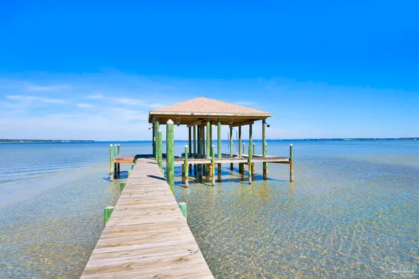 $1,199,000 | 5470 North Shore Road, Pensacola, FL 32507
