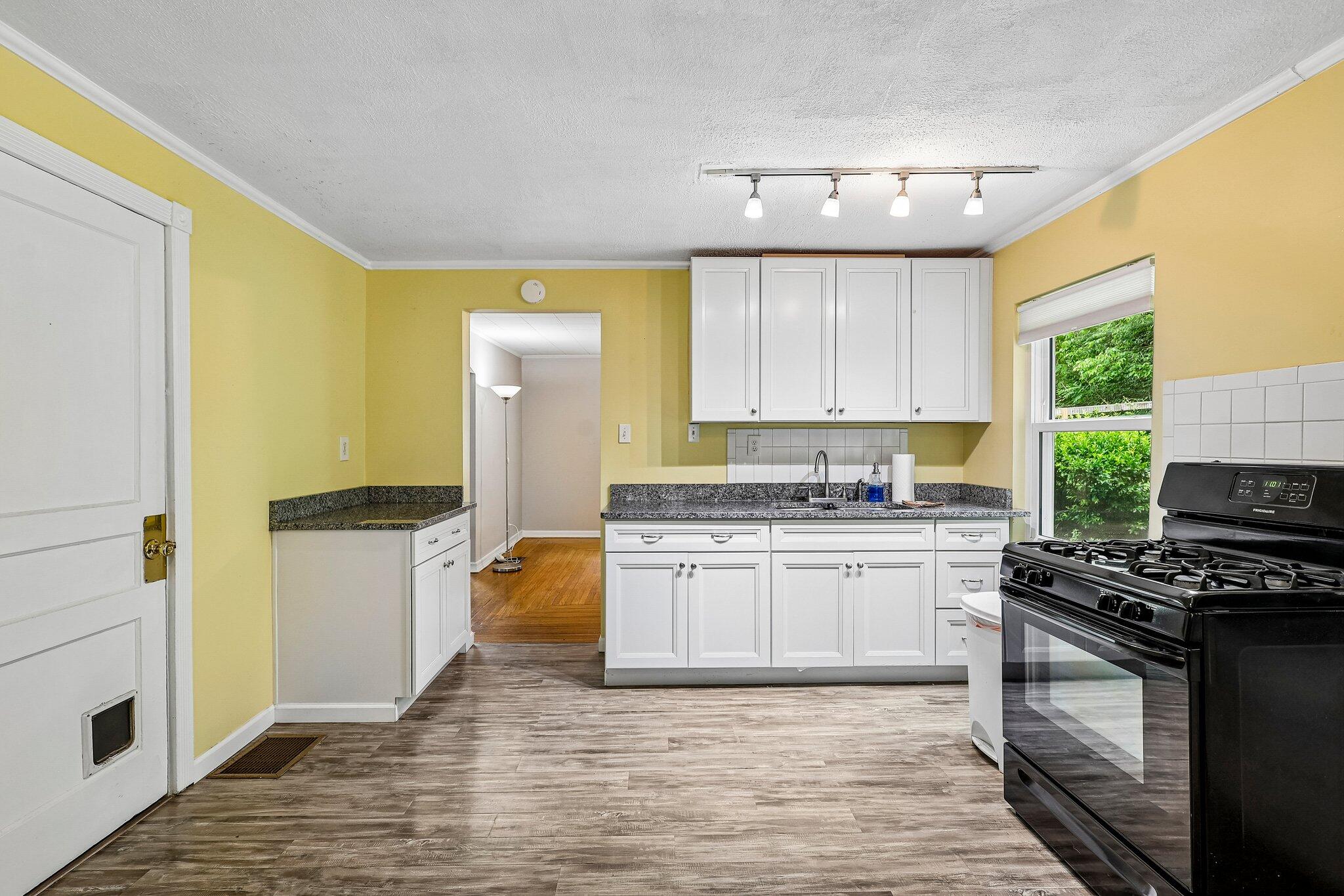 1422 Amsterdam Road Covington, KY 41011 - Photo 19 of 38
