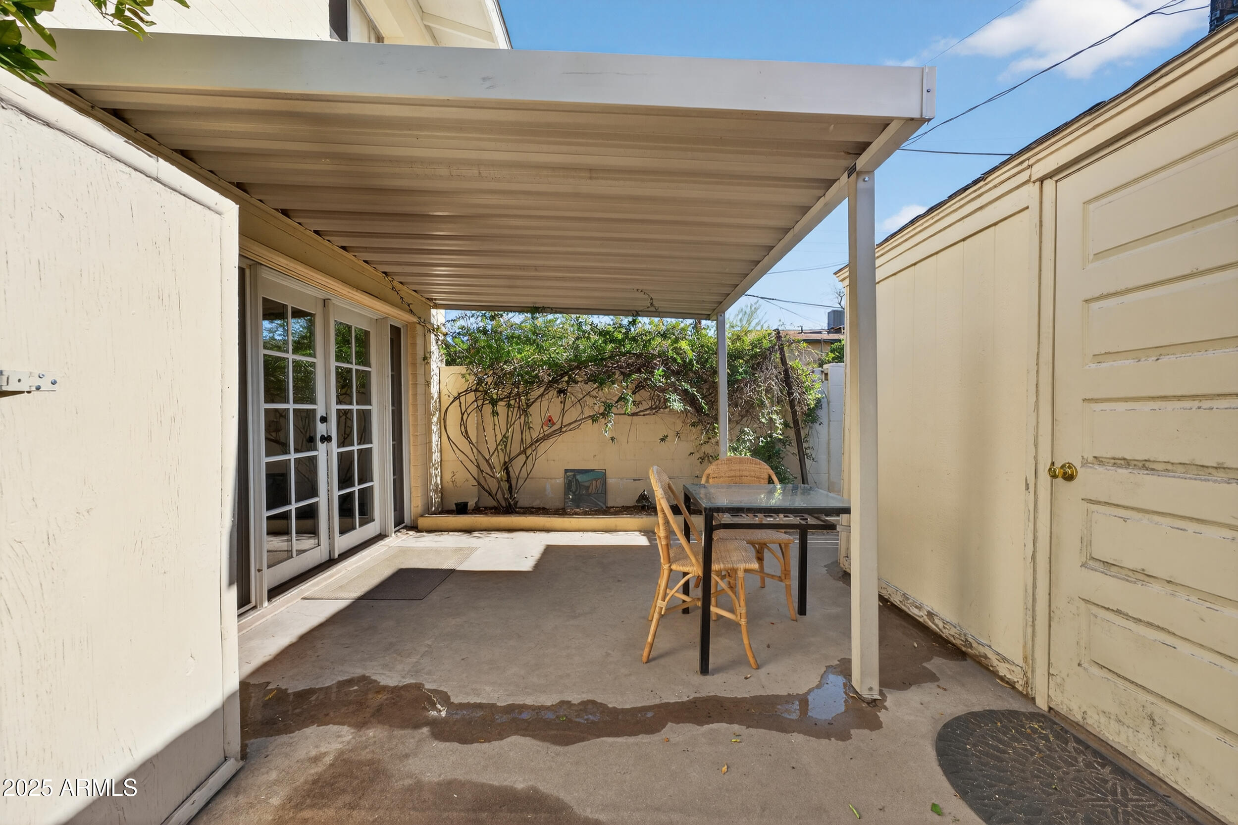 3929 South Mill Avenue Tempe, AZ 85282 - Photo 25 of 26 a porch with seating space