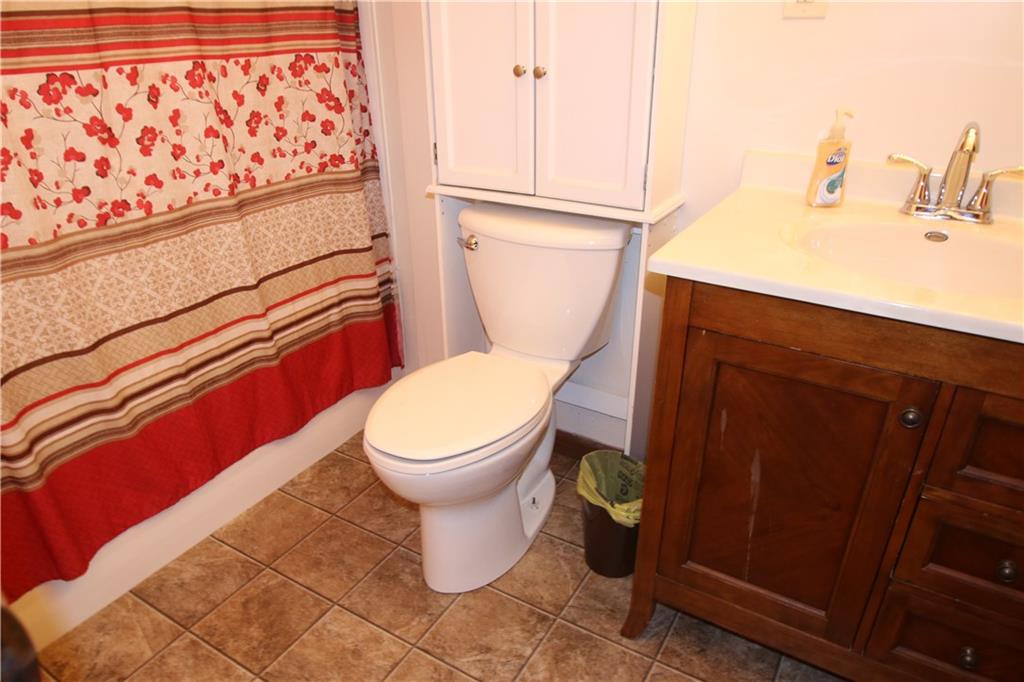 729 Sprenger Road Seymour, IN 47274 - Photo 18 of 41 Gallery Image 18