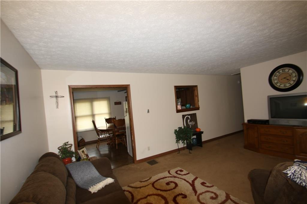 729 Sprenger Road Seymour, IN 47274 - Photo 25 of 41 Gallery Image 25