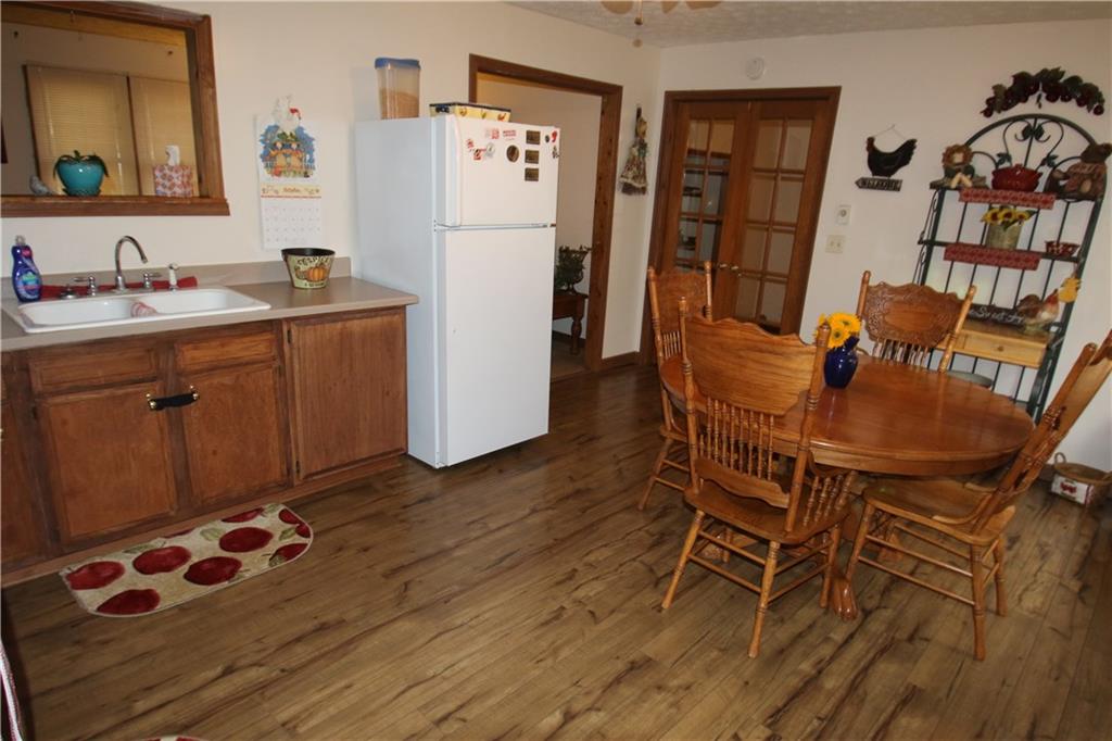 729 Sprenger Road Seymour, IN 47274 - Photo 4 of 41 Gallery Image 4