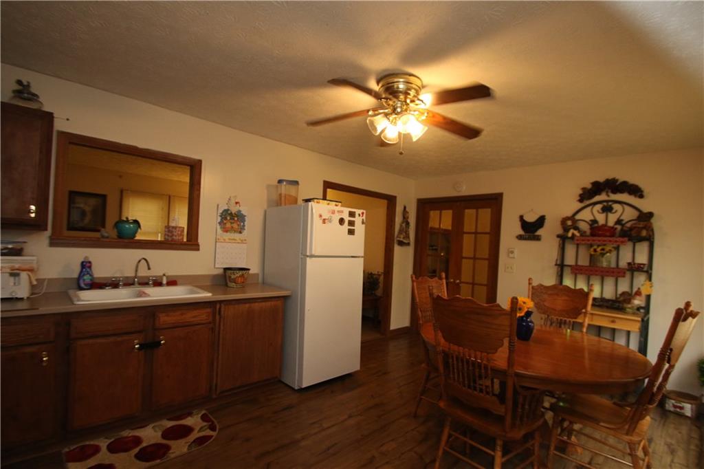 729 Sprenger Road Seymour, IN 47274 - Photo 31 of 41 Gallery Image 31