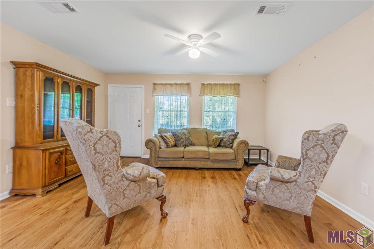 1945 North Stevendale Road Baton Rouge, LA 70819 - Photo 13 of 32 Gallery Image 13