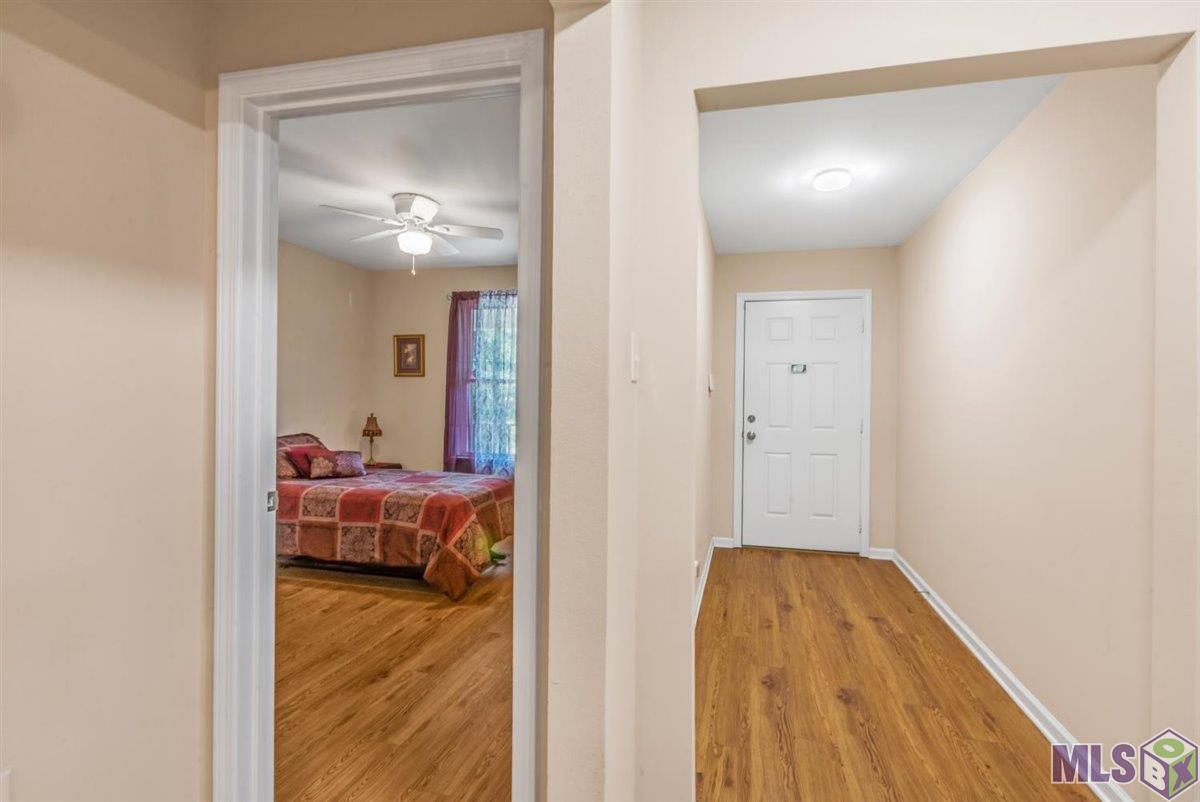 1945 North Stevendale Road Baton Rouge, LA 70819 - Photo 7 of 32 Gallery Image 7