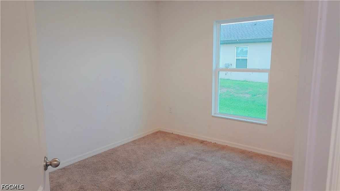 244 Loadstar Street Fort Myers, FL 33913 - Photo 36 of 46