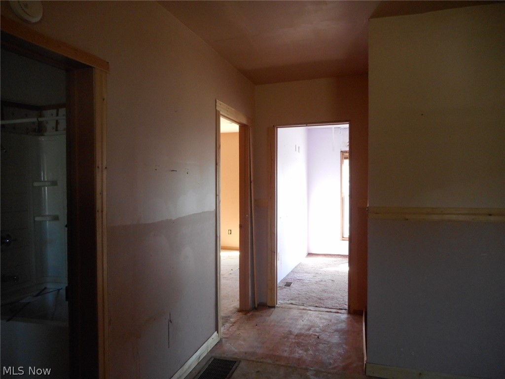 1008 2nd Street Moundsville, WV 26041 - Photo 10 of 16 Gallery Image 10