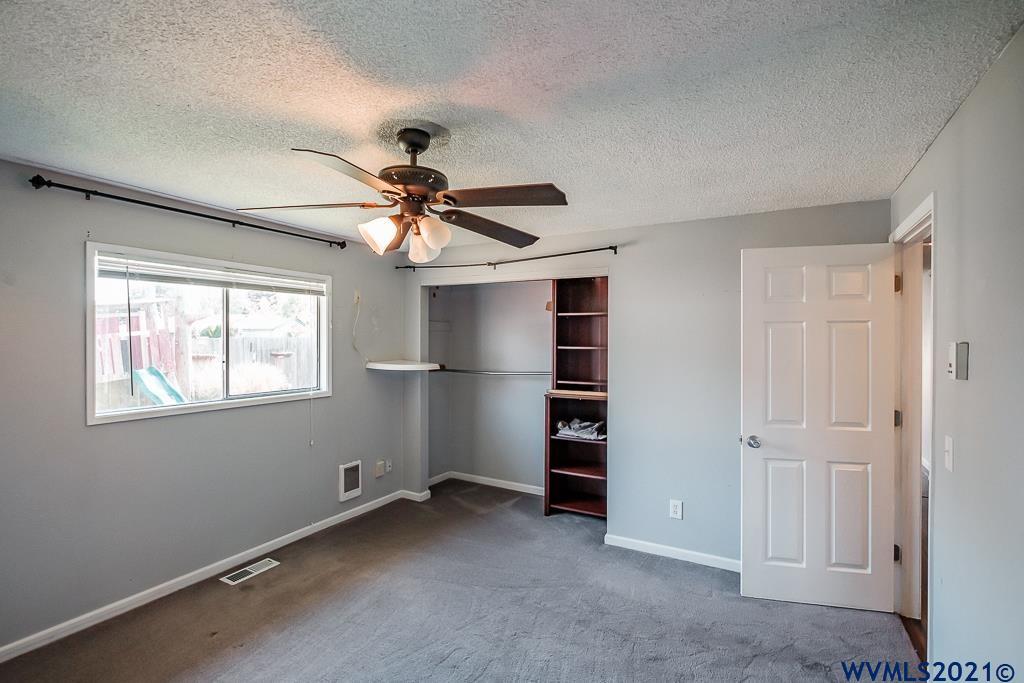 1843 Del Rio Avenue Southeast Albany, OR 97322 - Photo 29 of 42 Gallery Image 29