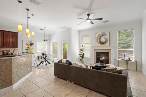 $550,000 | 2904 Centennial Olympic Park, Austin, TX 78732