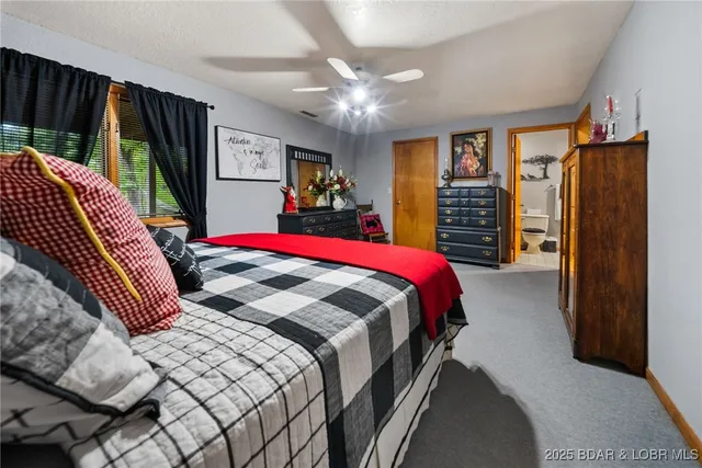 $475,000 | 828 Foxhead Shores Drive, Linn Creek, MO 65052