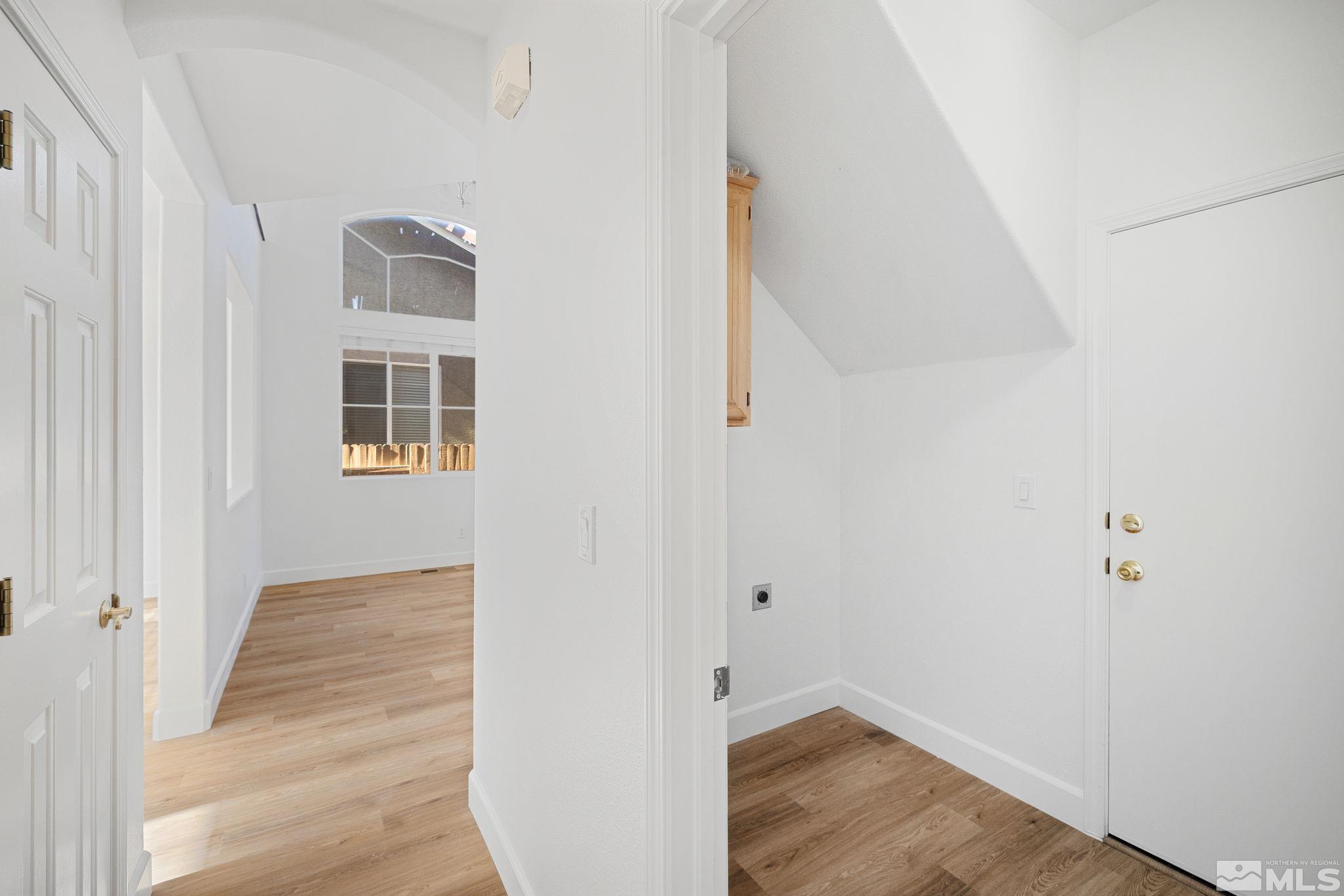 1660 Brentford Way Reno, NV 89521 - Photo 9 of 39 Photo 9