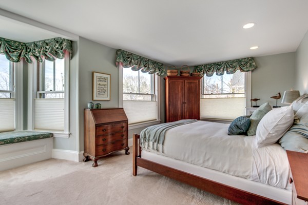 68 Arlington Road Woburn, MA 01801 - Photo 21 of 30 Gallery Image 21