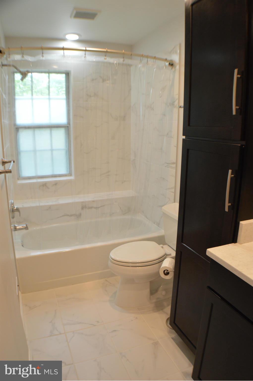 11950 Sentinel Point Court Reston, VA 20191 - Photo 15 of 30 Bath (Master)