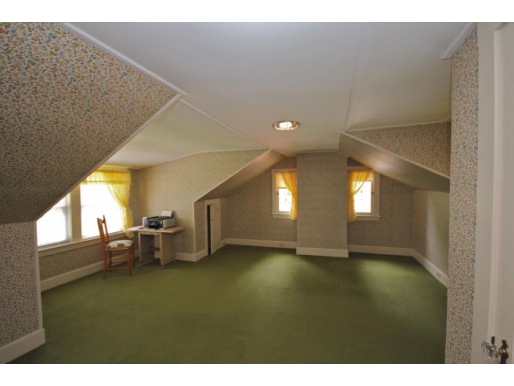 368 Sunset Lane Windsor, VT 05089 - Photo 14 of 29 Gallery Image 14