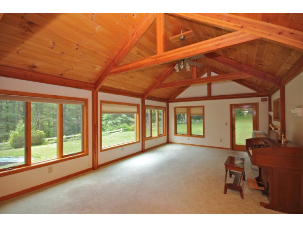 368 Sunset Lane Windsor, VT 05089 - Photo 7 of 29 Gallery Image 7