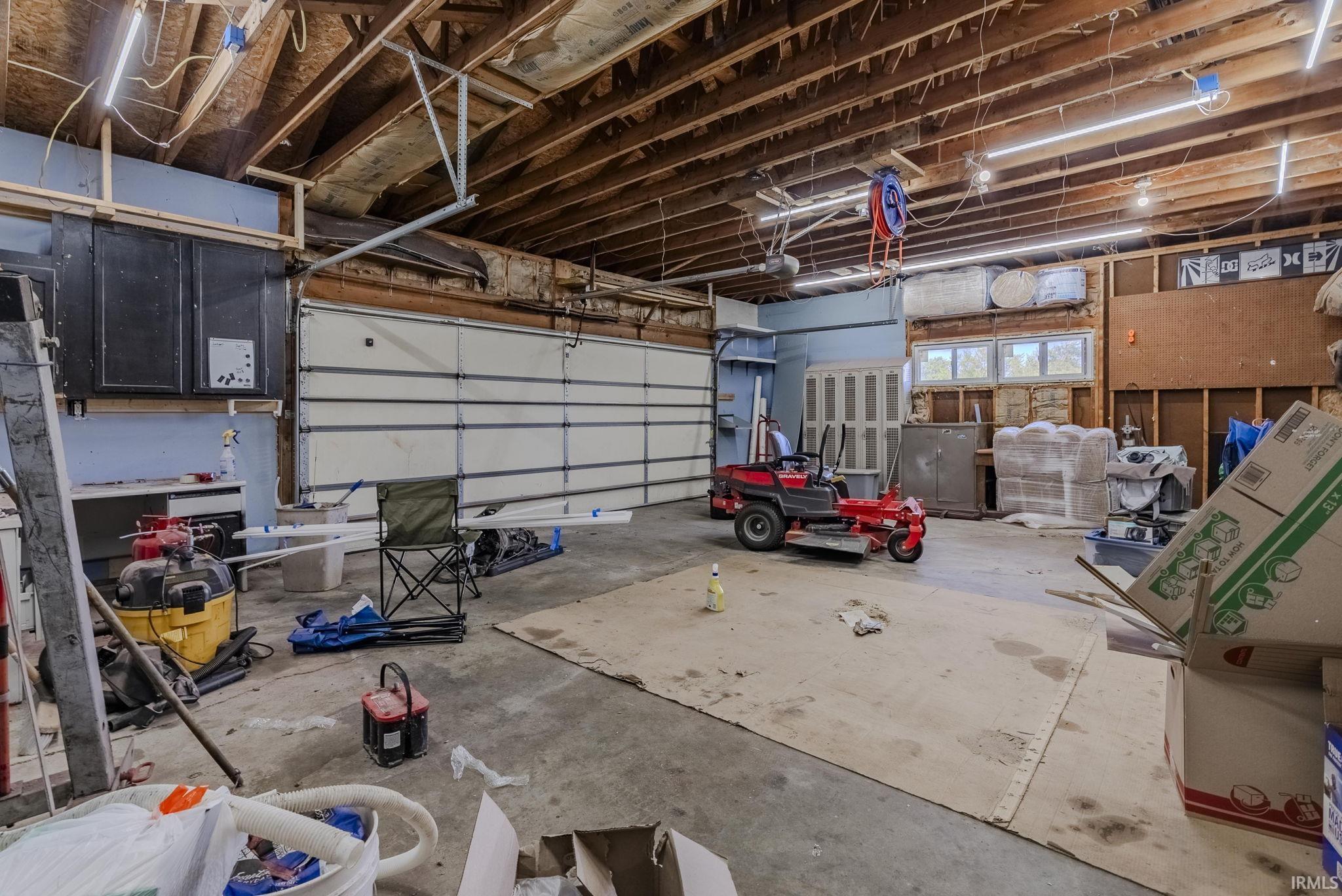 2744 West Harreld Road Marion, IN 46952 - Photo 6 of 31 Gallery Image 6