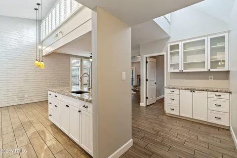 $475,000 | 7840 North 7th Street, Unit 1, Phoenix, AZ 85020