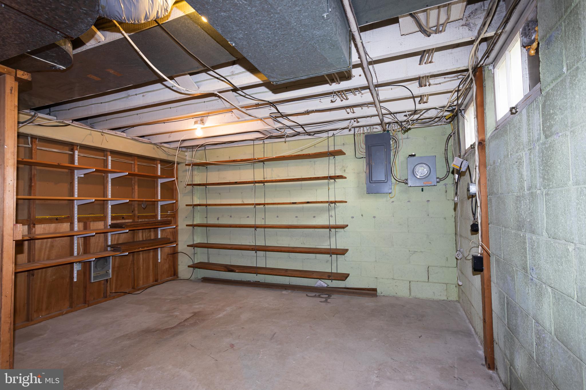 8426 Pleasant Plains Road Towson, MD 21286 - Photo 20 of 25 Lower level Laundry, utility & storage