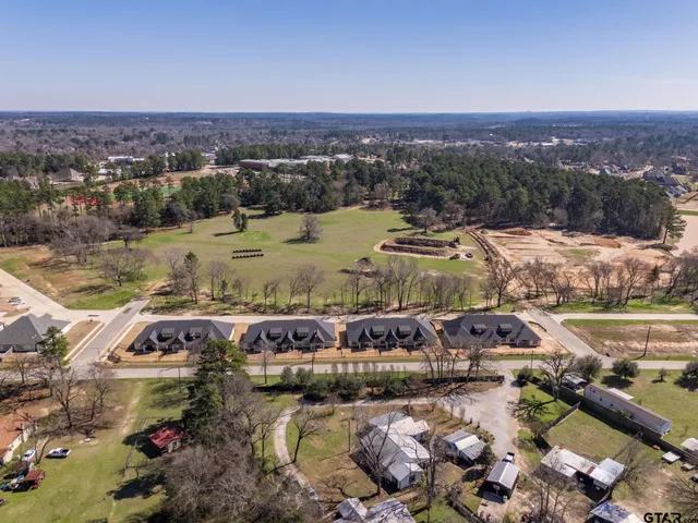 $850,000 | 2307 Flint River Road, Tyler, TX 75703