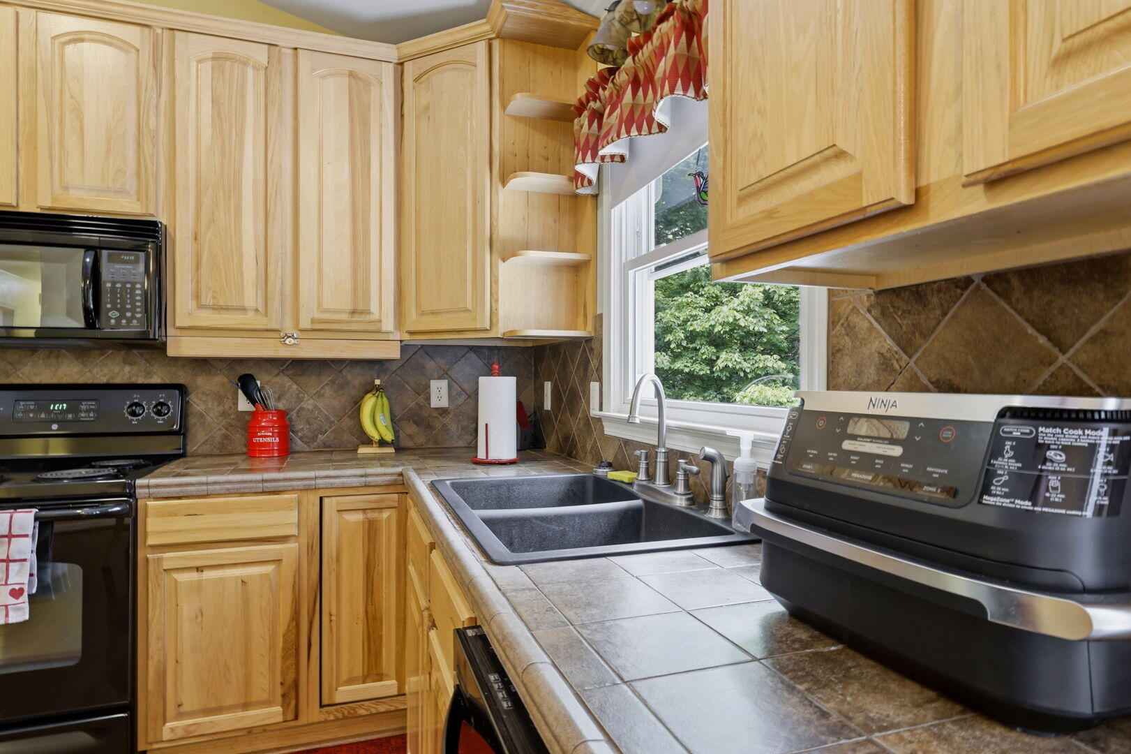 2021 Diamond Hill Road Moneta, VA 24121 - Photo 12 of 56 11-web-or-mls-2021-diamond-hill-rd