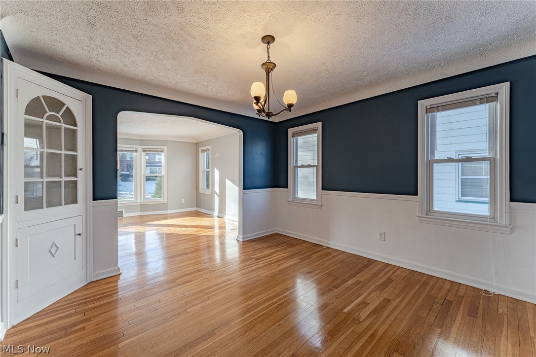 3549 Boynton Road Cleveland Heights, OH 44121 - Photo 8 of 32