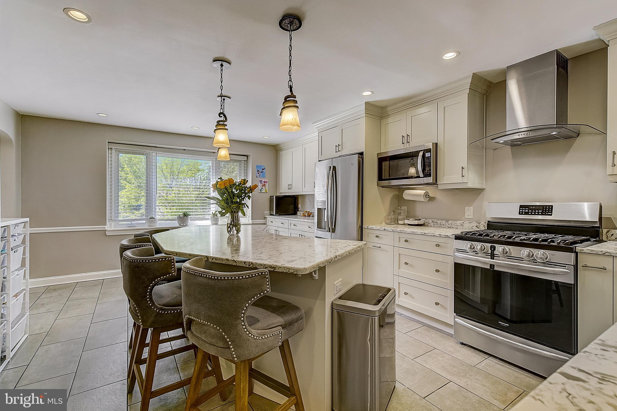 1706 Tyson Road Havertown, PA 19083 - Photo 7 of 48
