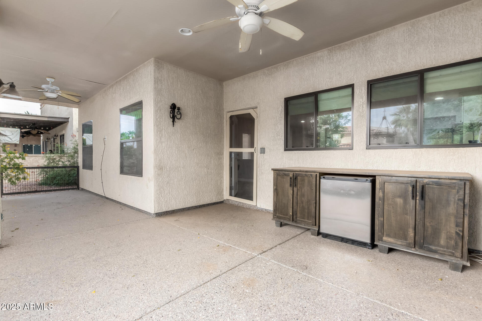 943 East Kortsen Road, Unit 10 Casa Grande, AZ 85122 - Photo 34 of 35 a view of an empty room with a kitchen