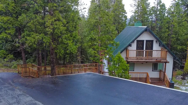 $530,000 | 29696 Lassen Drive, Long Barn, CA 95335