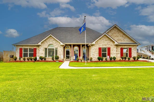 $435,000 | 324 Inglewood Way, Houma, LA 70360