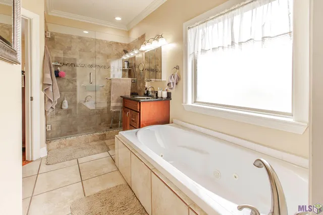 $430,000 | 324 Inglewood Way, Houma, LA 70360