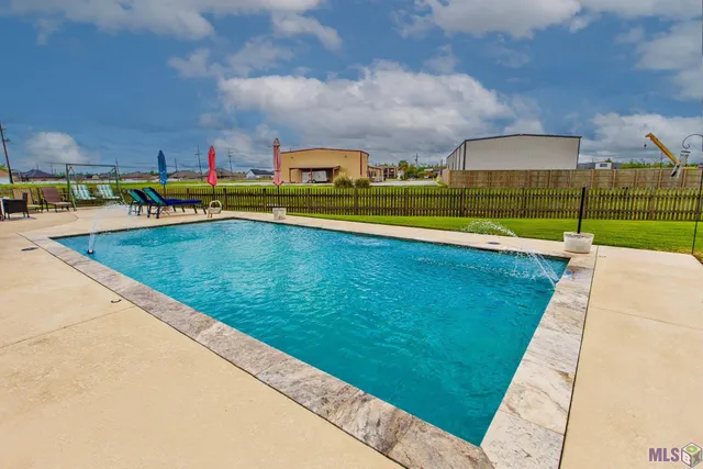 $430,000 | 324 Inglewood Way, Houma, LA 70360