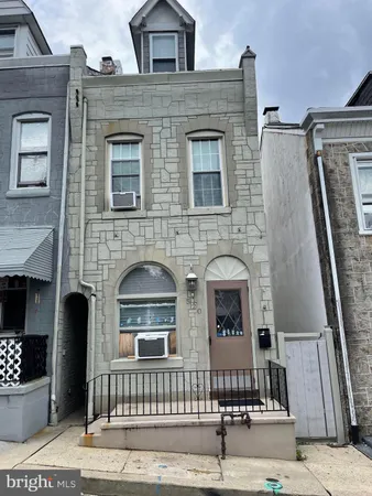 $144,900 | 520 South 17 1/2 Street, Reading, PA 19606