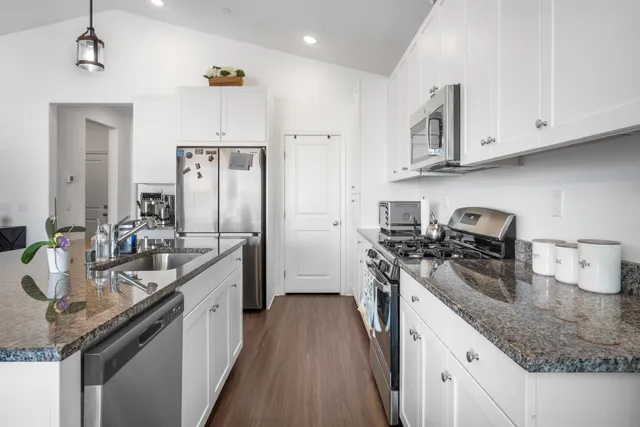 $689,000 | 84112 Caviano Drive, Indio, CA 92203