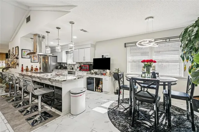 $430,000 | 13 Echezeaux Drive, Kenner, LA 70065